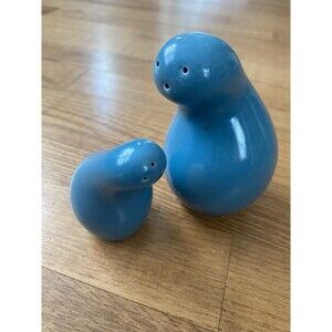 VINTAGE EVA ZEISEL Red Wing Pottery Town Country SCHMOO SHMOO SALT & PEPPER Blue